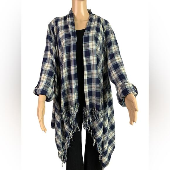 krazy kat Tops - Krazy Kat Women’s 2X Blouse Blue White Plaid Open Front Fringed Trim 3/4 sleeves